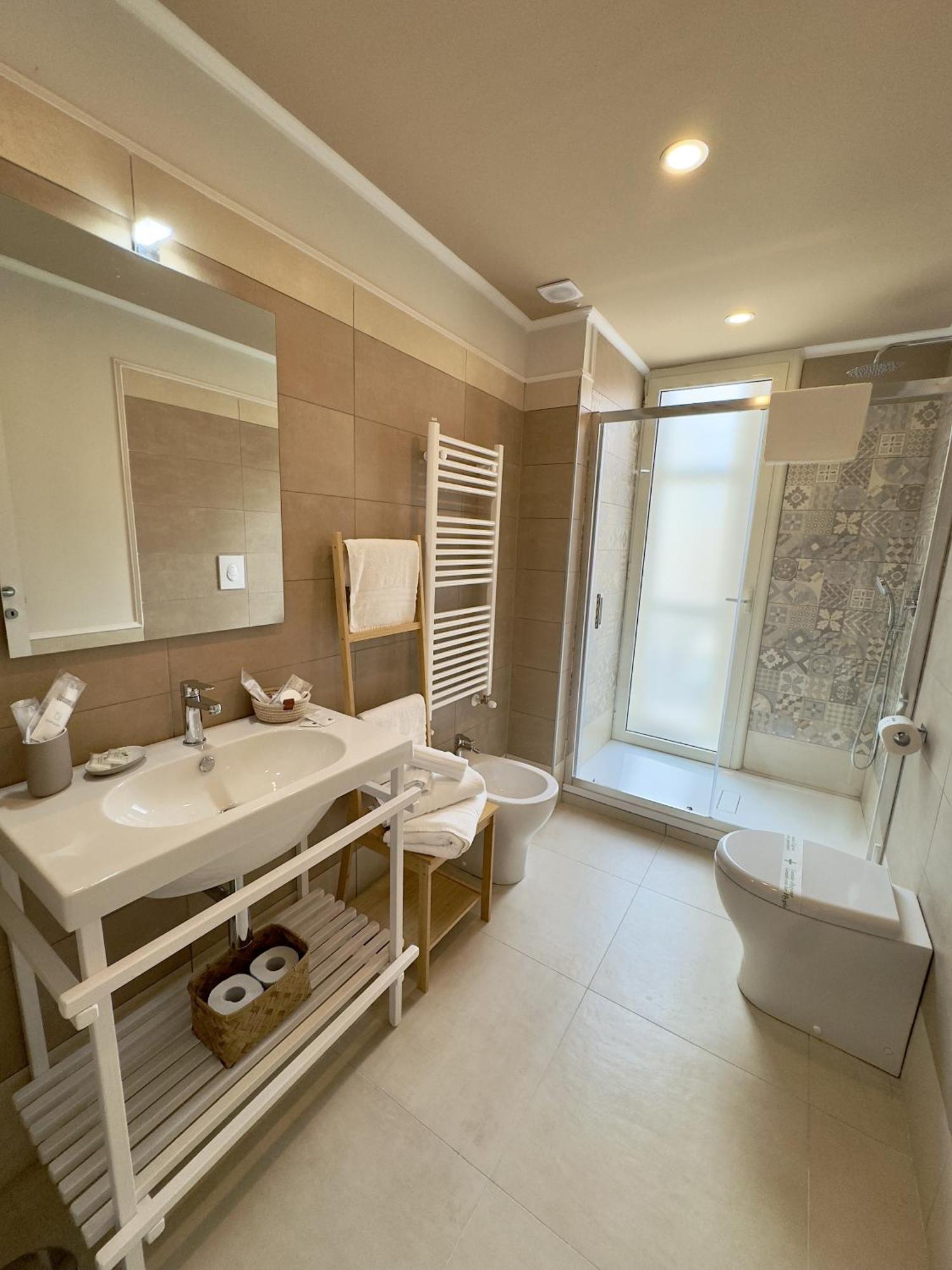 Home To Salerno B&B Экстерьер фото