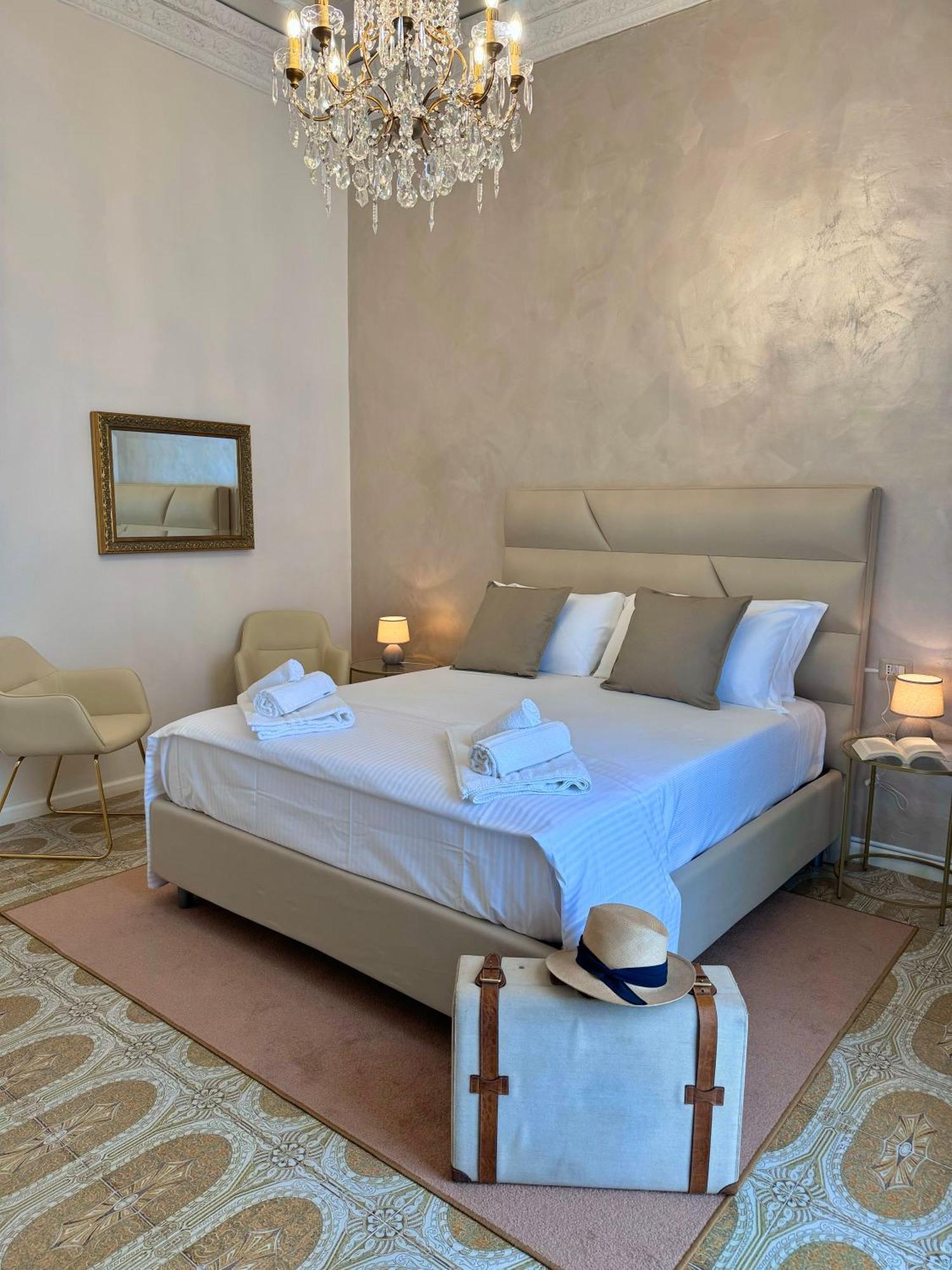 Home To Salerno B&B Экстерьер фото